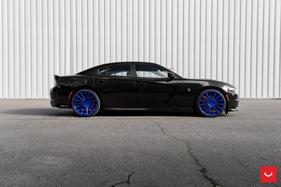  Dodge Charger SRT on Vossen Wheels (VFS2) 2017 года  (фото 3 из 26)